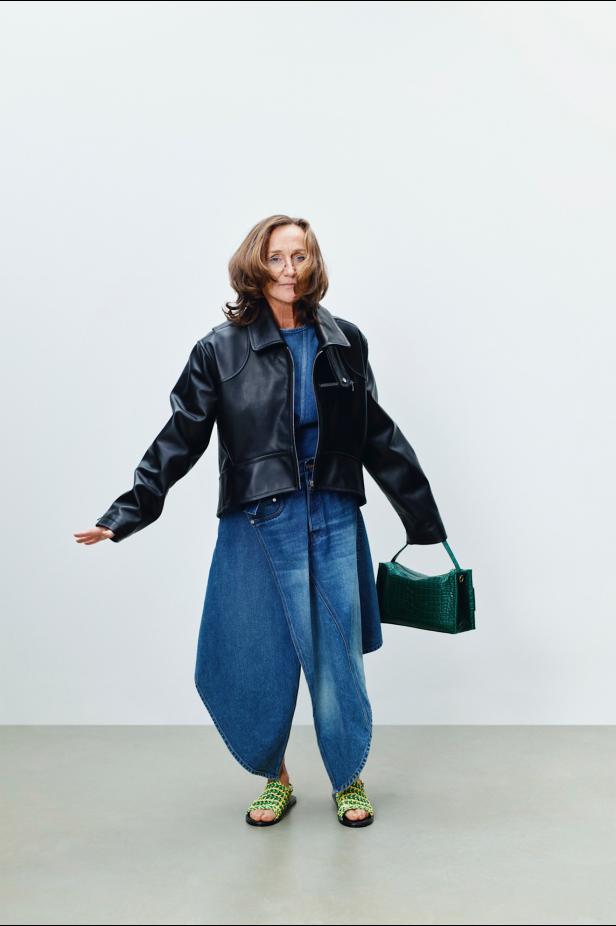 مجموعة JW Anderson تجربة فنية متكاملة