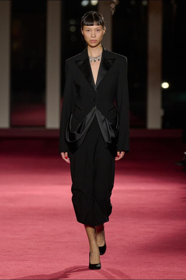 مجموعة Michael Kors لخريف وشتاء 2026-2027