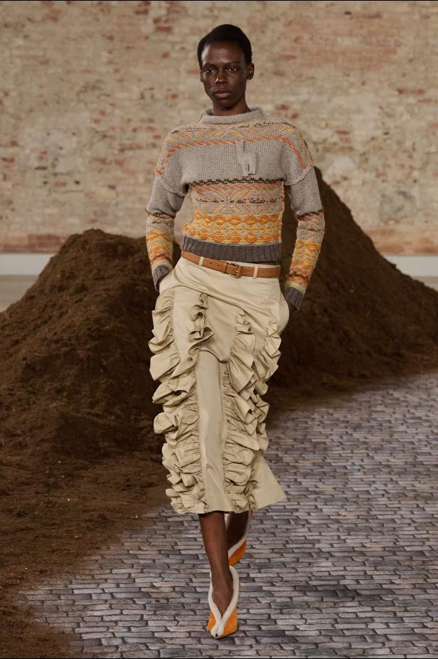 مجموعة موسكينو لخريف وشتاء 2026... رحلة حالمة من ميلانو إلى الأرجنتين‏