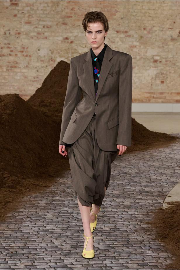 مجموعة موسكينو لخريف وشتاء 2026... رحلة حالمة من ميلانو إلى الأرجنتين‏