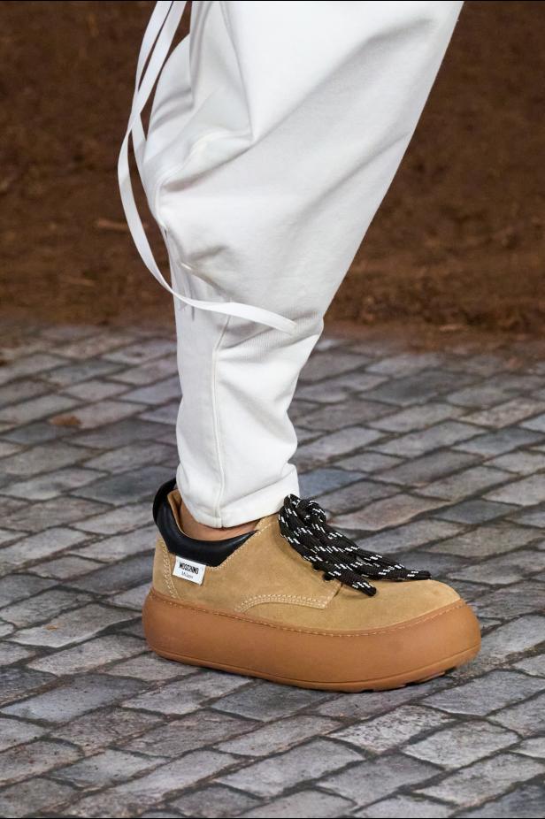 مجموعة موسكينو لخريف وشتاء 2026... رحلة حالمة من ميلانو إلى الأرجنتين‏