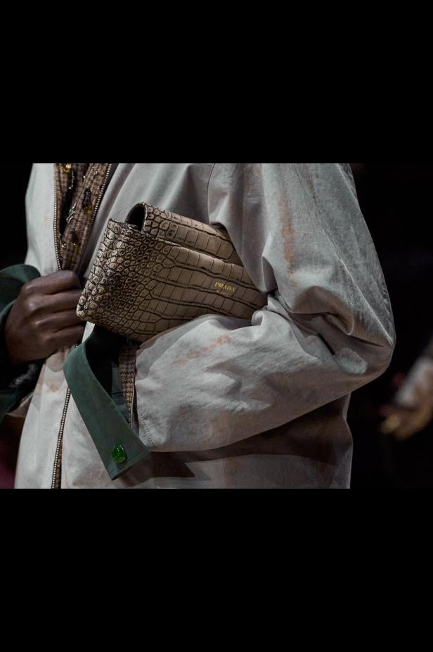 مجموعة ‏Prada‏ ‏لخريف 2026 وقوّة فن التنسيق الحرّ