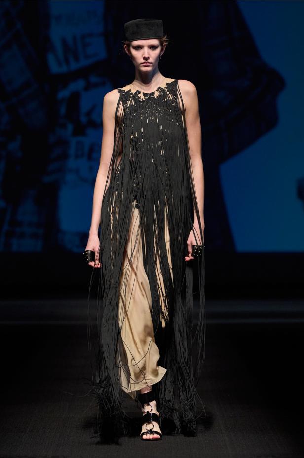 مجموعة John Richmond لخريف وشتاء 2026-2027