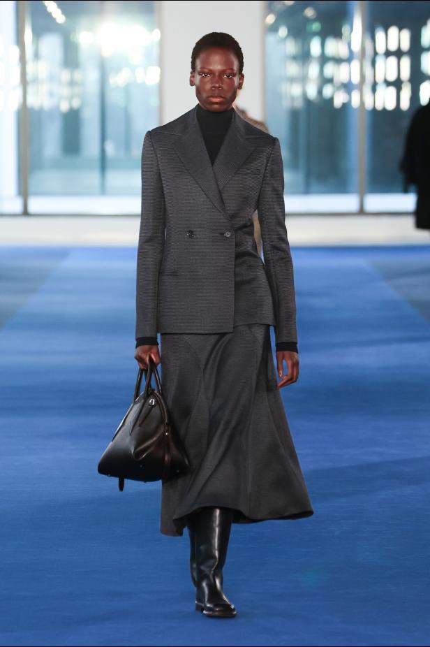 عرض أزياء Proenza Schouler لخريف وشتاء 2026-2027