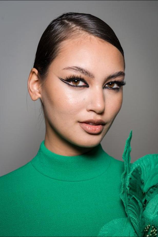  Sergio Hudson ومجموعته الإحتفالية لخريف وشتاء 2026