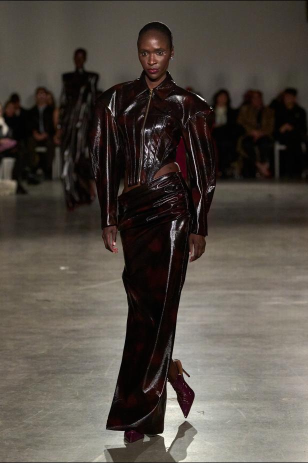 مجموعة Christian Siriano لخريف وشتاء 2026