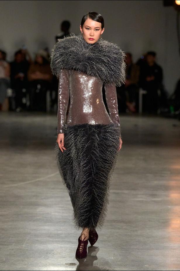 مجموعة Christian Siriano لخريف وشتاء 2026