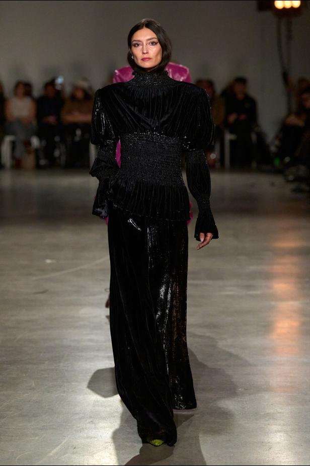 مجموعة Christian Siriano لخريف وشتاء 2026