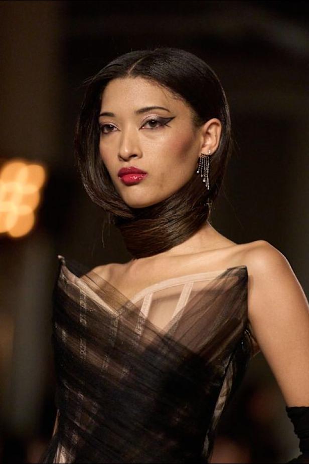 مجموعة لافتة لـChristian Siriano لخريف وشتاء 2026