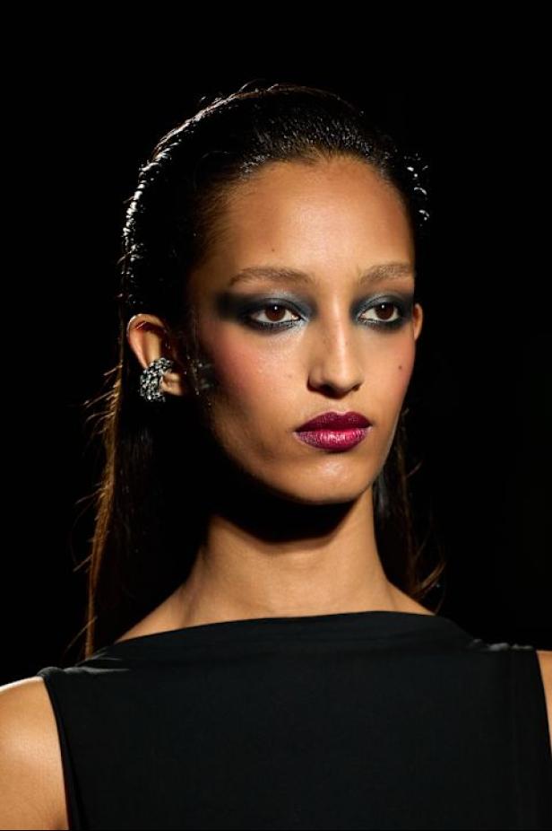  مجموعة Balenciaga خريف وشتاء 2026