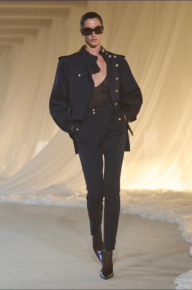 مجموعة بالمان Balmain لموسم خريف 2026 بداية قوية لمرحلة جديدة