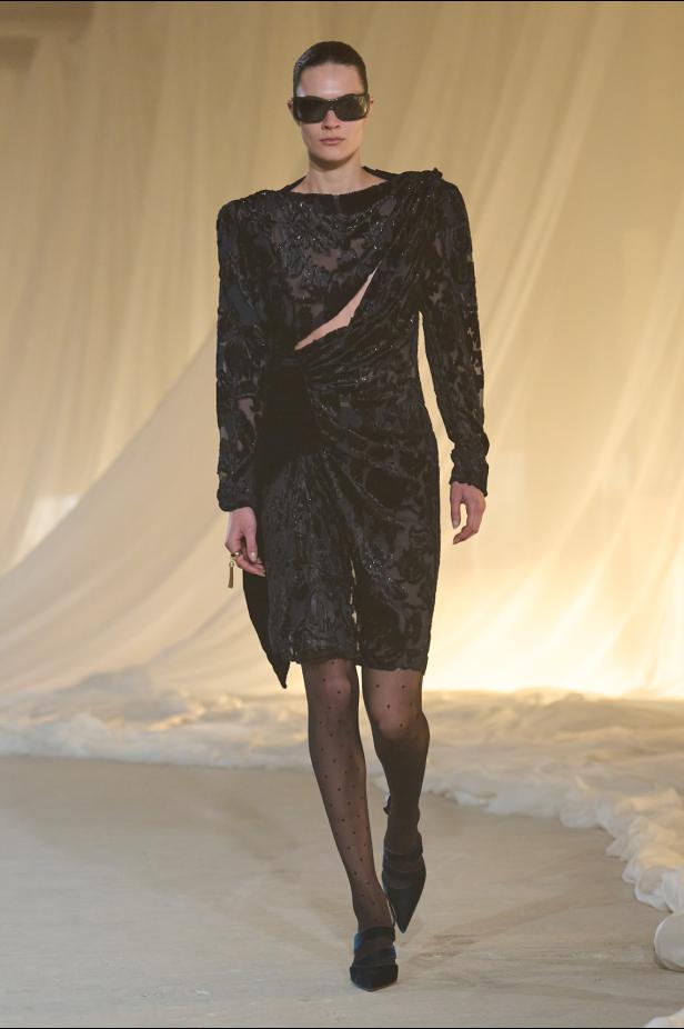 مجموعة بالمان Balmain لموسم خريف 2026 بداية قوية لمرحلة جديدة