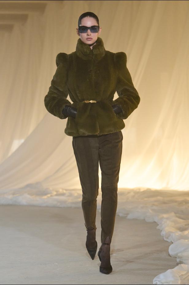 مجموعة بالمان Balmain لموسم خريف 2026 بداية قوية لمرحلة جديدة