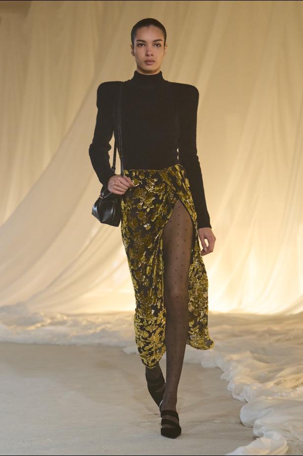 مجموعة بالمان Balmain لموسم خريف 2026 بداية قوية لمرحلة جديدة