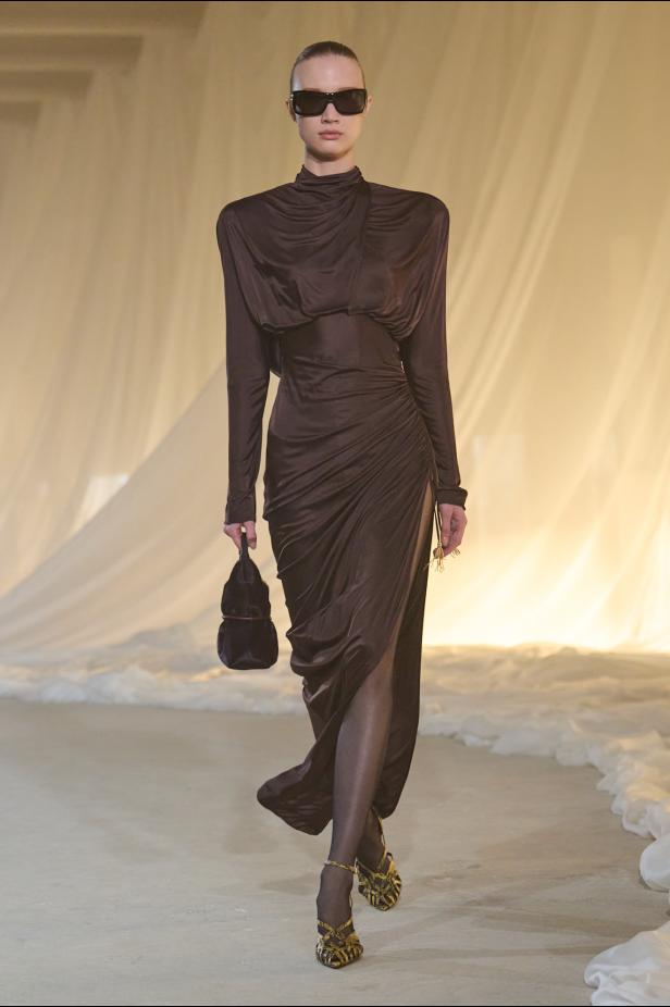 مجموعة بالمان Balmain لموسم خريف 2026 بداية قوية لمرحلة جديدة