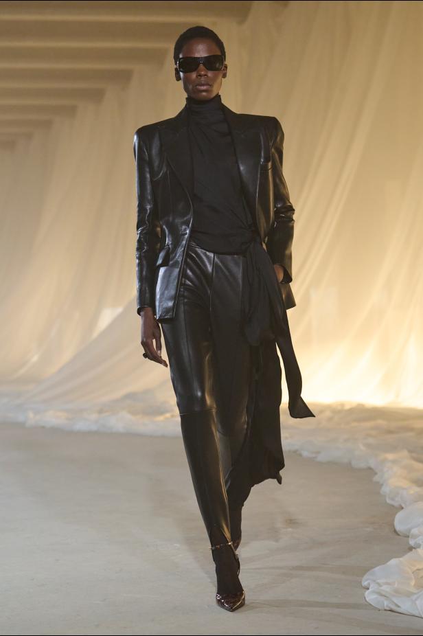 مجموعة بالمان Balmain لموسم خريف 2026 بداية قوية لمرحلة جديدة