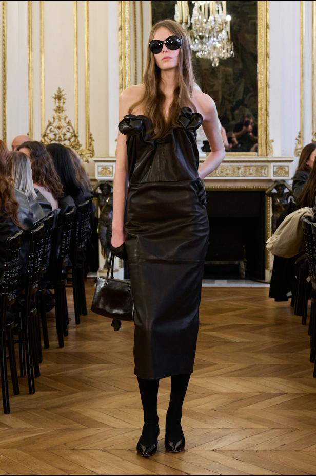 أبعد من مجرد فصل.. مجموعة ‏Magda Butrym‏ تحوّل الشتاء إلى موقف وبصمة