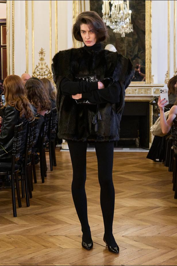 أبعد من مجرد فصل.. مجموعة ‏Magda Butrym‏ تحوّل الشتاء إلى موقف وبصمة