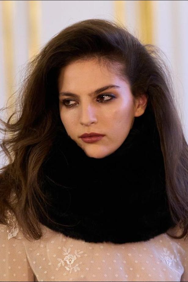  مجموعة ‏Magda Butrym‏ تحوّل الشتاء إلى موقف وبصمة