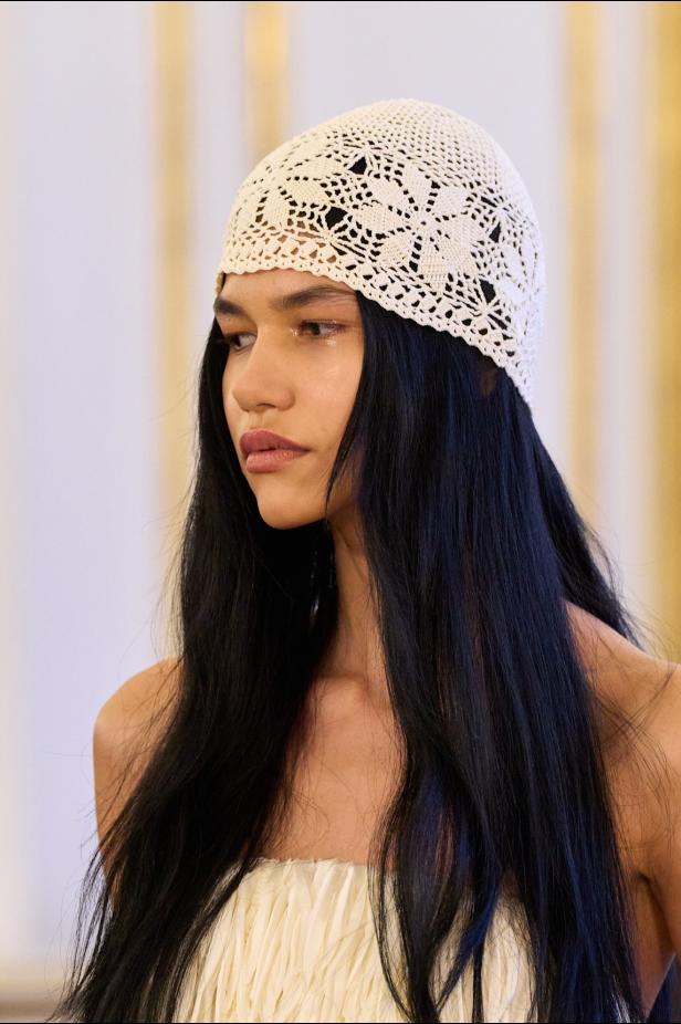 أبعد من مجرد فصل.. مجموعة ‏Magda Butrym‏ تحوّل الشتاء إلى موقف وبصمة