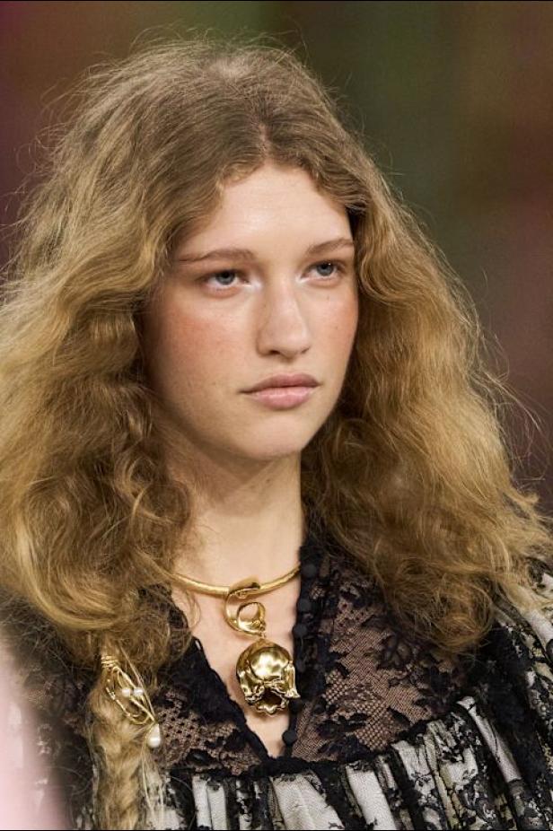 مجموعة كلوي لموسم خريف 2026 The Devotion Collection