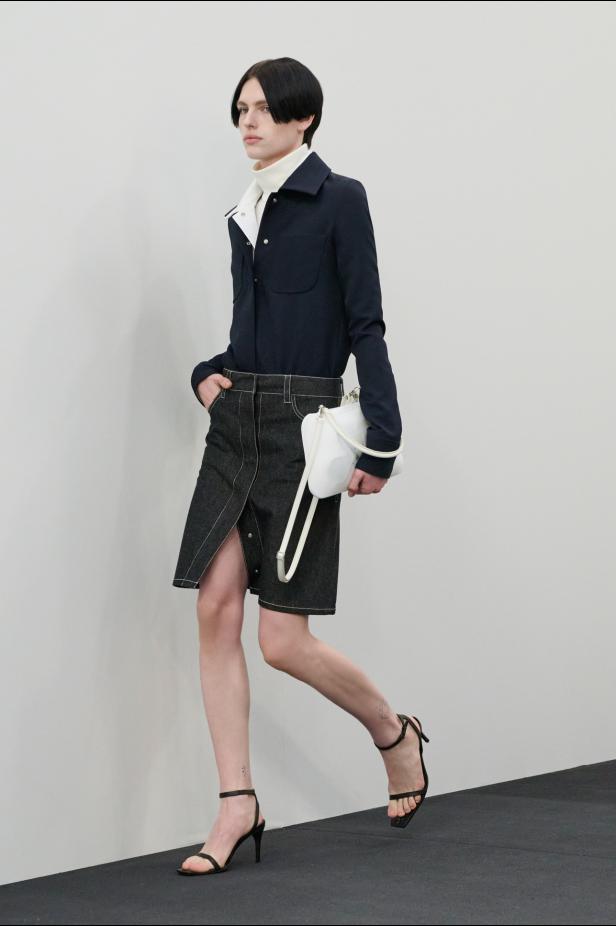 مجموعة Courrèges لخريف وشتاء 2027 أقمشة حرة وجريئة