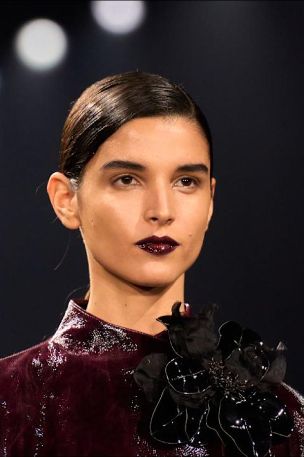 نيويورك التسعينيات برؤية إيلي صعب في مجموعة خريف 2026