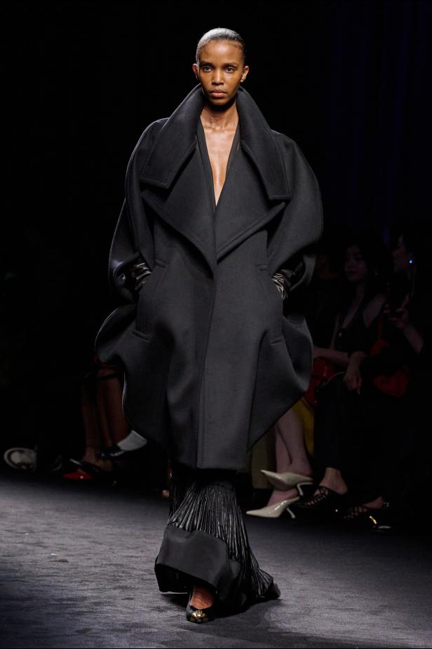 مجموعة Ferragamo لشتاء 2027 في ميلانو 