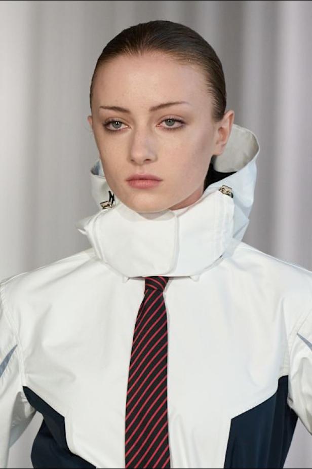 دوران لانتينك يبعث الحياة في أرشيف ‏‎Jean Paul Gaultier‏... احتفال بالتناقضات ‏والتحولات الجريئة