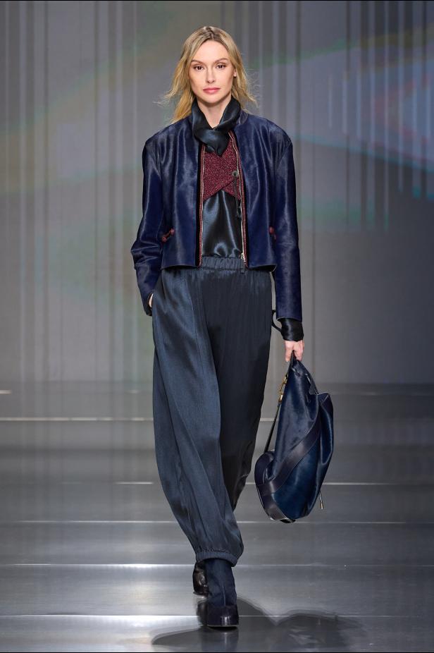 مجموعة جورجيو أرماني لخريف 2026... آفاق جديدة وحقبة "سيلفانا أرماني"‏