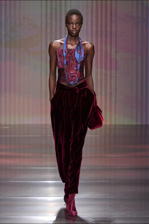 مجموعة جورجيو أرماني لخريف 2026... آفاق جديدة وحقبة "سيلفانا أرماني"‏