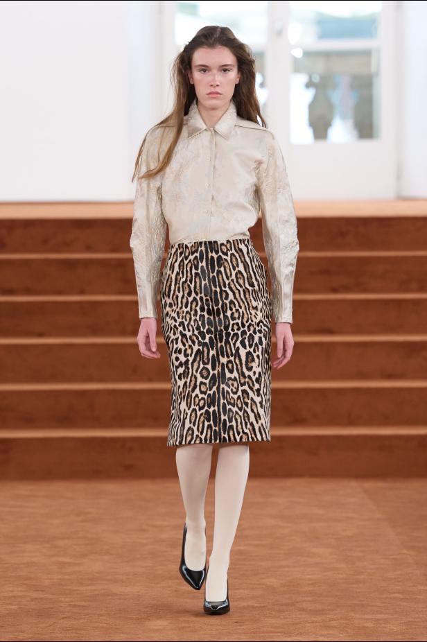 مجموعة شتوية في عرض أزياء  Jil Sander لموسم خريف وشتاء 2027