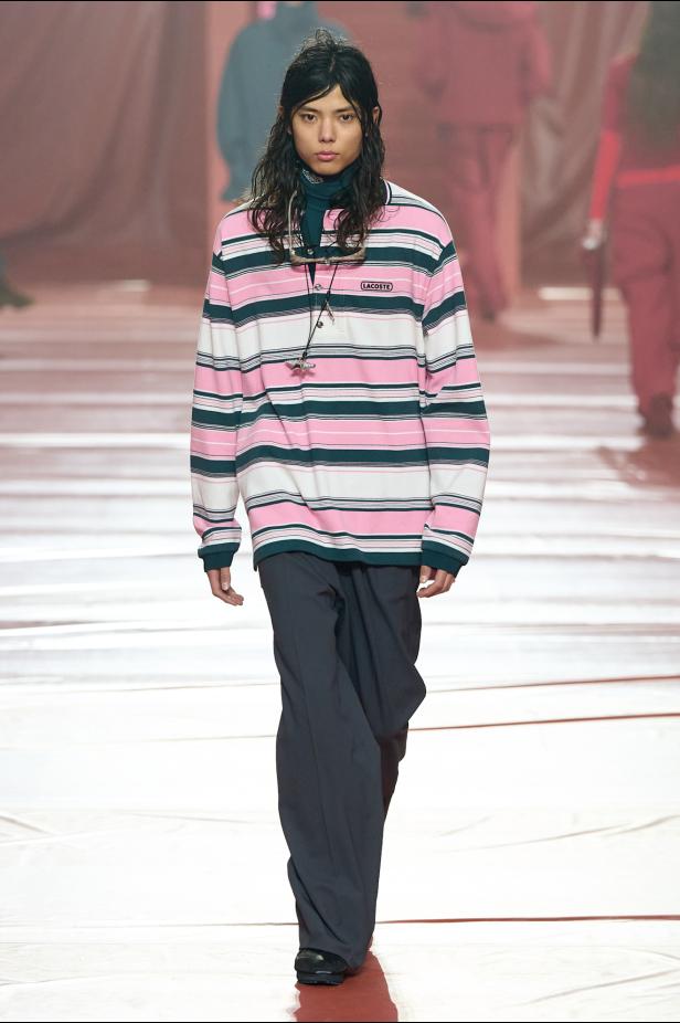  مجموعة لاكوست لموسم خريف 2026 تجمع بين التراث والابتكار