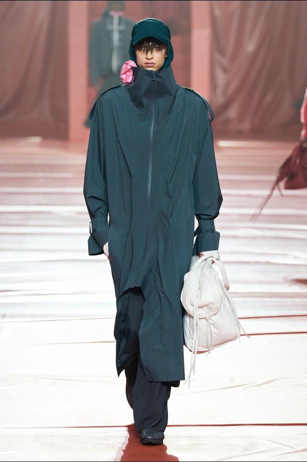  مجموعة لاكوست لموسم خريف 2026 تجمع بين التراث والابتكار