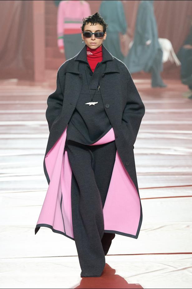  مجموعة لاكوست لموسم خريف 2026 تجمع بين التراث والابتكار