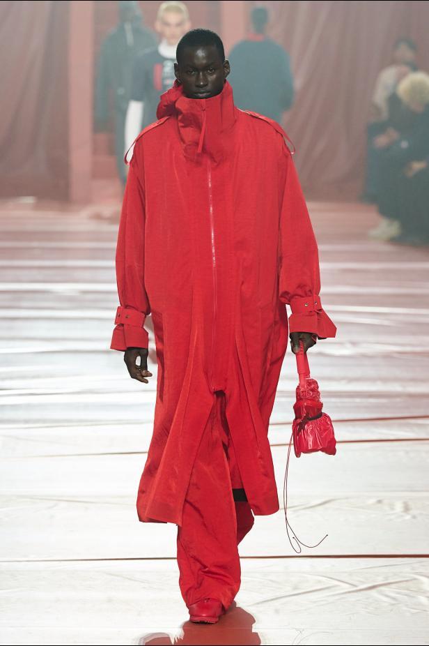  مجموعة لاكوست لموسم خريف 2026 تجمع بين التراث والابتكار