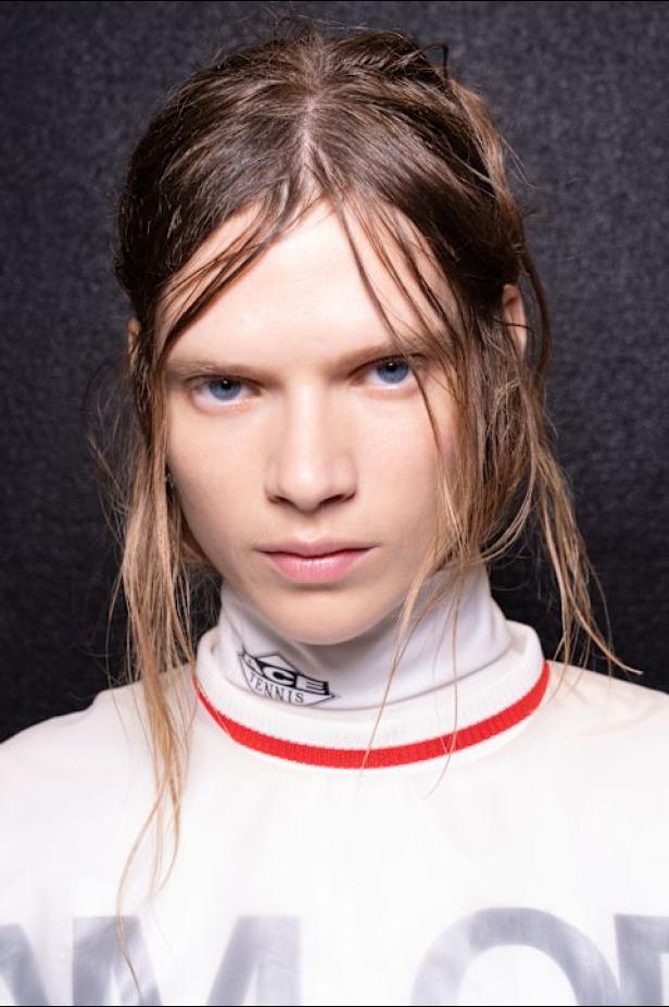  مجموعة لاكوست لموسم خريف 2026 تجمع بين التراث والابتكار