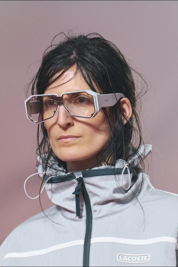  مجموعة لاكوست لموسم خريف 2026 تجمع بين التراث والابتكار