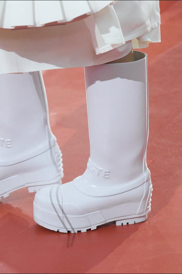  مجموعة لاكوست لموسم خريف 2026 تجمع بين التراث والابتكار