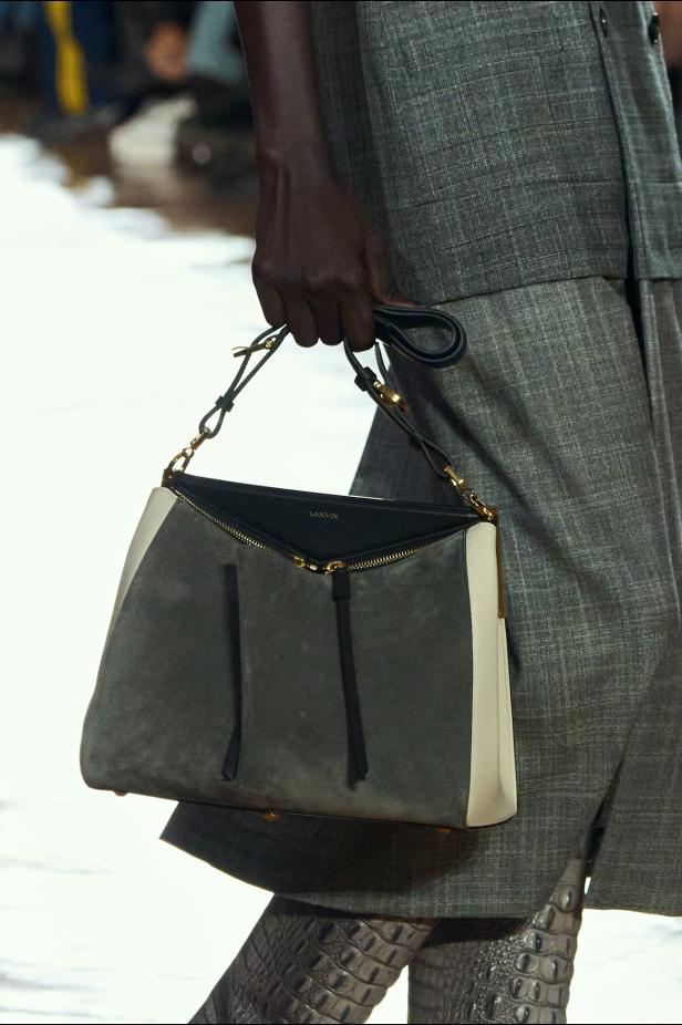 مجموعة ‏Lanvin‏ لخريف 2026... استعادة سحر العشرينيات برؤية "بيتر كوبينغ"‏