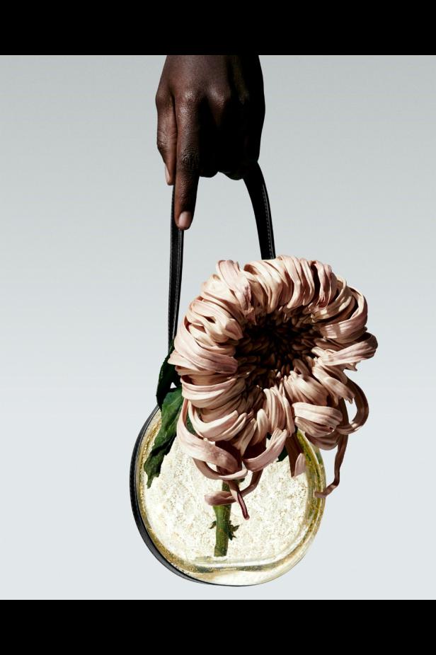 Loro Piana‏ تكشف عن مجموعتها لخريف وشتاء 2026-2027... ‏‎"‎تأملات بدوية" في قلب ميلانو