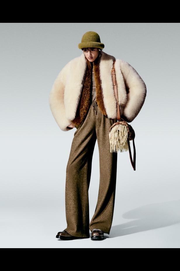 Loro Piana‏ تكشف عن مجموعتها لخريف وشتاء 2026-2027... ‏‎"‎تأملات بدوية" في قلب ميلانو