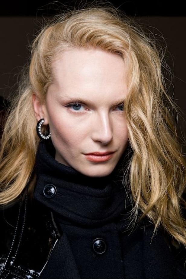 Isabel Marant‏ تحتفل كعادتها بالمرأة الواثقة والعفوية في مجموعة خريف 2026‏