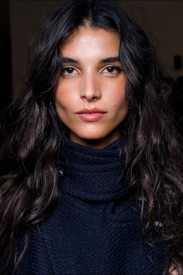 Isabel Marant‏ تحتفل كعادتها بالمرأة الواثقة والعفوية في مجموعة خريف 2026‏