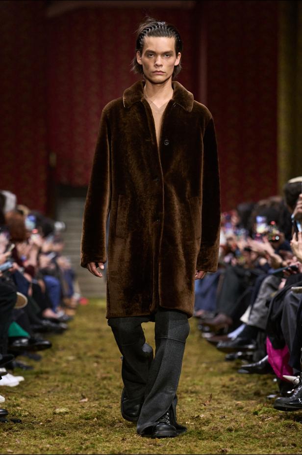 مجموعة‎ Miu Miu ‎لخريف 2026... صدى عاطفي وشعور يتجلى في الأزياء