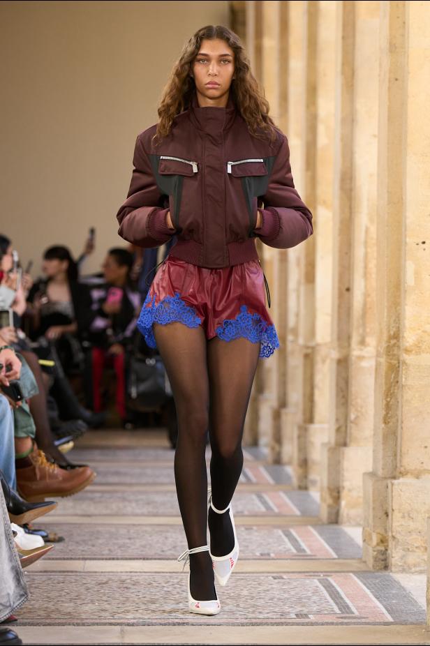 التمرّد يتحوّل إلى حالة في مجموعة ‏Off-White‎‏ لخريف وشتاء 2026‏