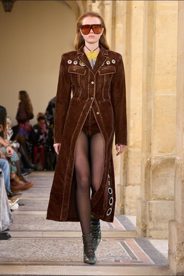 التمرّد يتحوّل إلى حالة في مجموعة ‏Off-White‎‏ لخريف وشتاء 2026‏