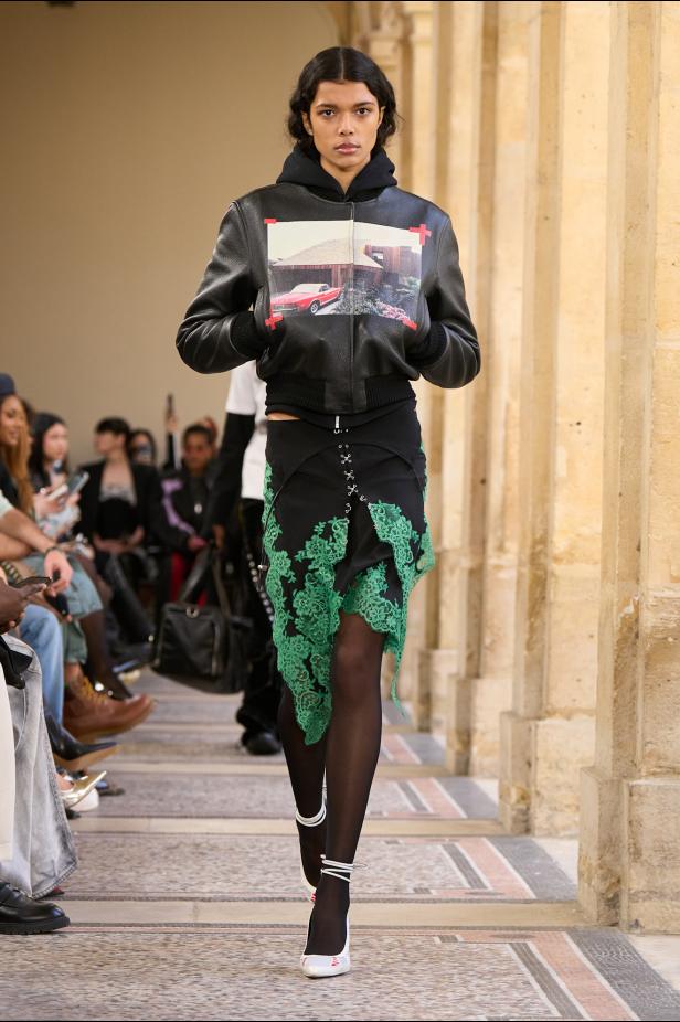 التمرّد يتحوّل إلى حالة في مجموعة ‏Off-White‎‏ لخريف وشتاء 2026‏