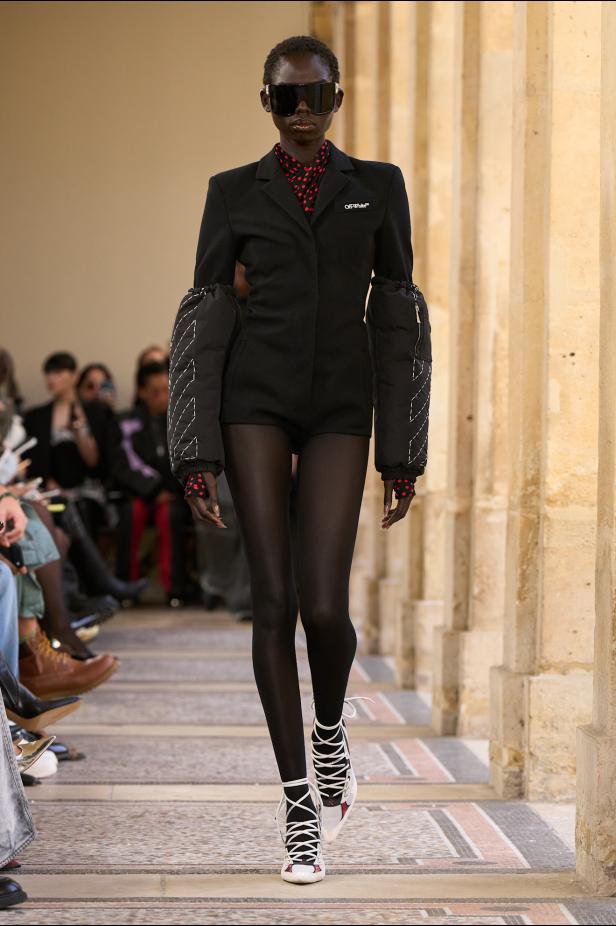 التمرّد يتحوّل إلى حالة في مجموعة ‏Off-White‎‏ لخريف وشتاء 2026‏