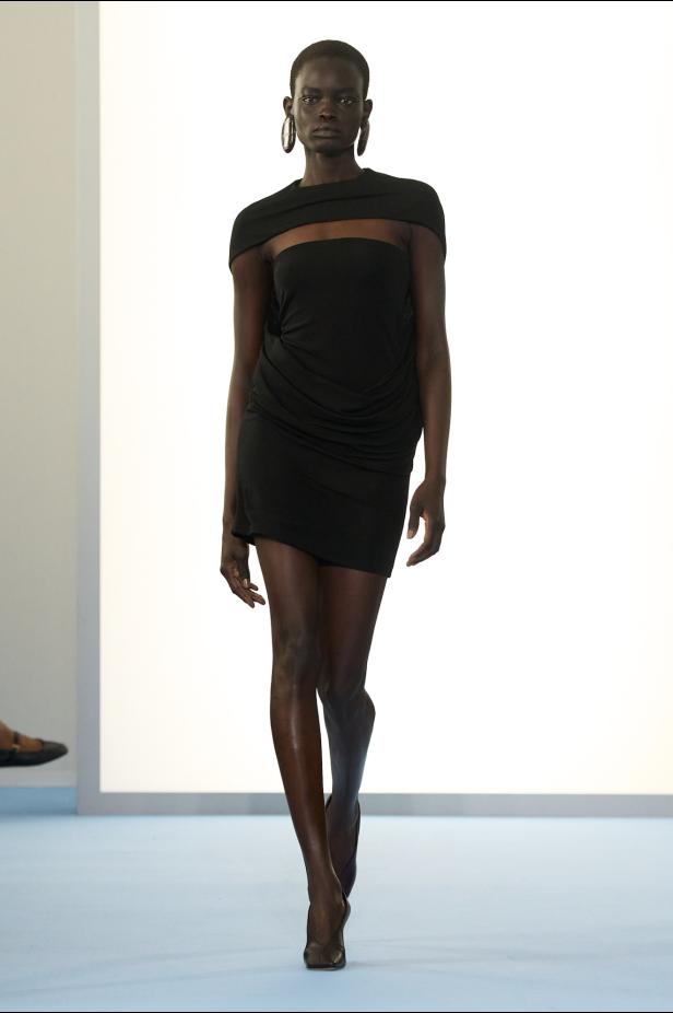 مجموعة سبورتماكس لخريف 2026 ديناميكية من دون ازدحام